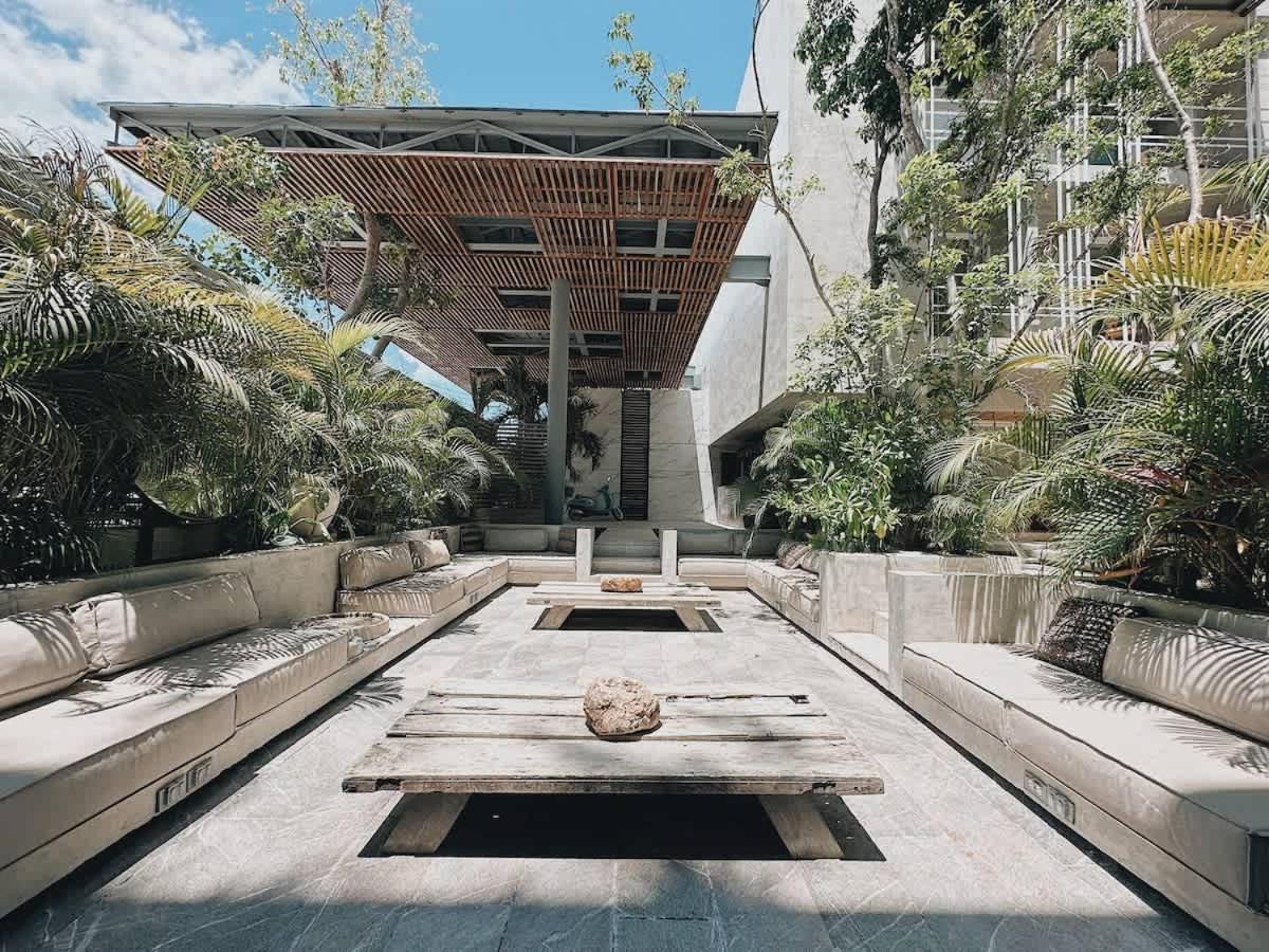 Infinity Pool In Veleta Apartment Tulum