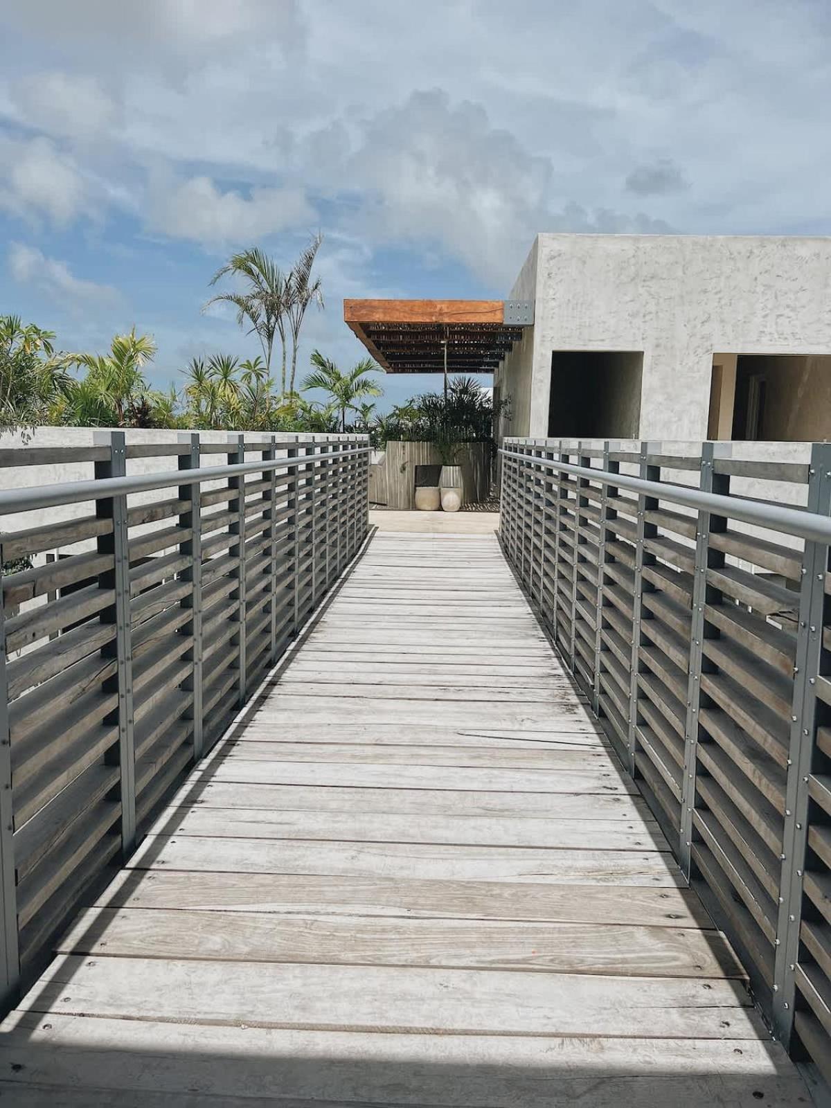 Infinity Pool In Veleta Apartment